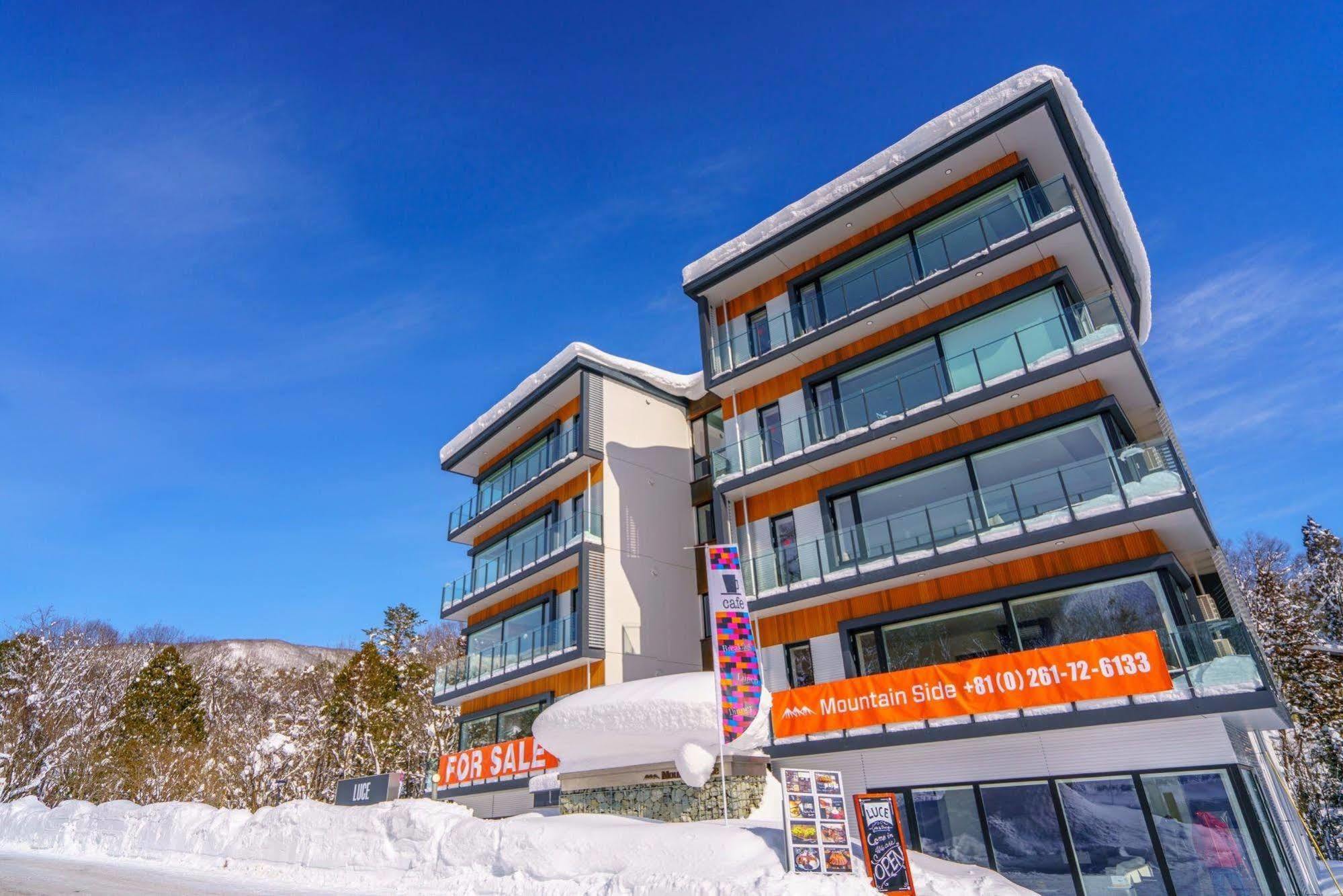 Mountain Side Hakuba Hotel Ngoại thất bức ảnh
